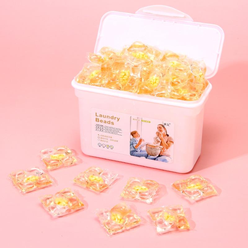 Fünf-in-Eins Waschmittel-Pods: Lang anhaltender Duft, Fleckenentfernung, Weichspülen und konzentrierte Waschmittelperlen.