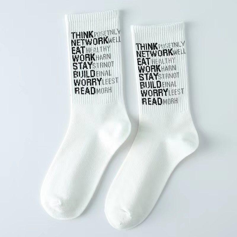 Roliga Herrstrumpor Glada Nya Mode Ins Stil Strumpor För Kvinnor Och Män Hip Hop Harajuku Tecknad Fotboll Bomullsstrumpor