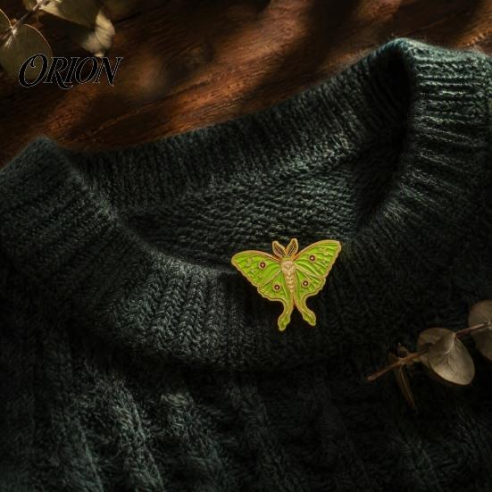 Artistic Alloy Badge Vintage Enamel Moth Brooch, Cartoon Insect Lapel Pin, Men Lightweight Clothes Pin Women Jewelry Accessories for Suit Dress