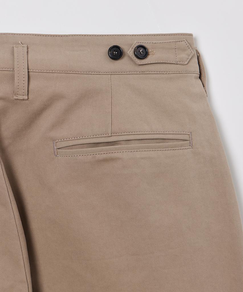 Pildeoseu Man Classic Chino Pants Deep Beige