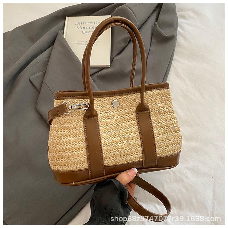 Woven Bag Women's Large Capacity 2025 New Trendy Beach Vacation Shoulder Bag Hand Carry Crossbody Bucket Bag Straw Bag