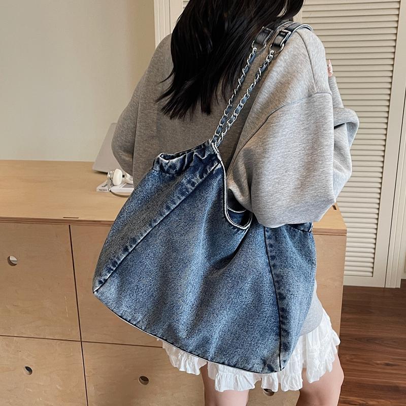 Large Capacity Tote Bag Women's Commuter Denim Shoulder Bag Chains Bag