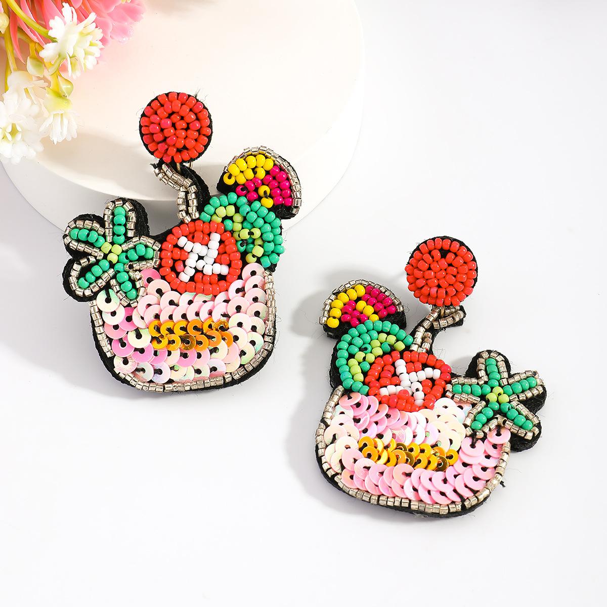 

Personalized champagne glass, handmade sequined rice bead earrings, fashionable contrasting colors, fruit food earrings, versatile and advanced sense