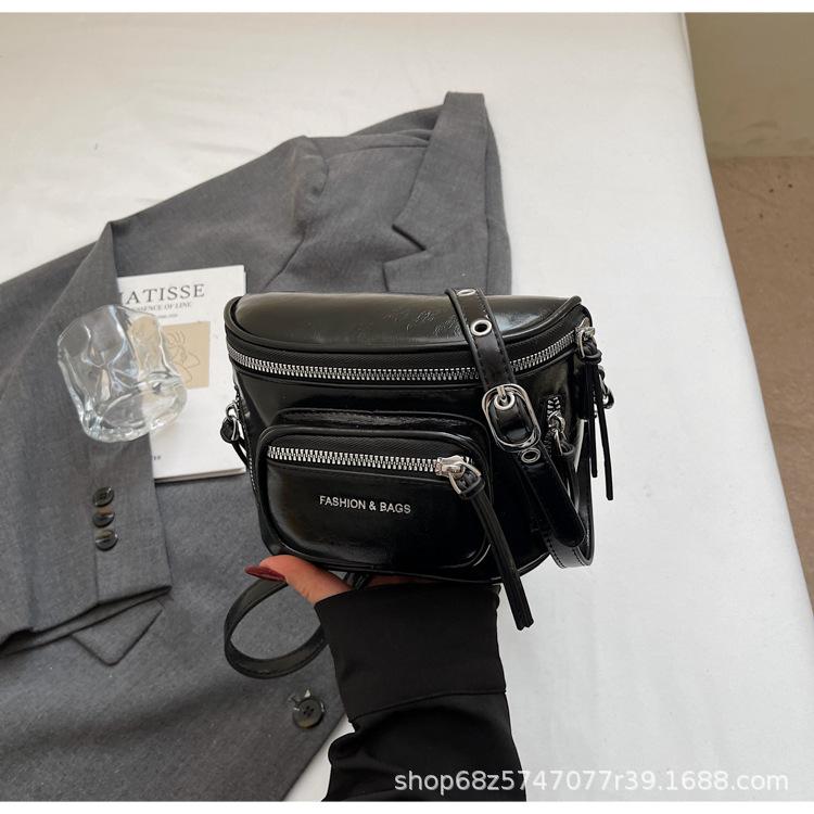 Bag Women's 2025 New Crossbody Bag Casual Bag High-end Fashion Shoulder Bag Small Fanny Bag Temperament Saddle Bag