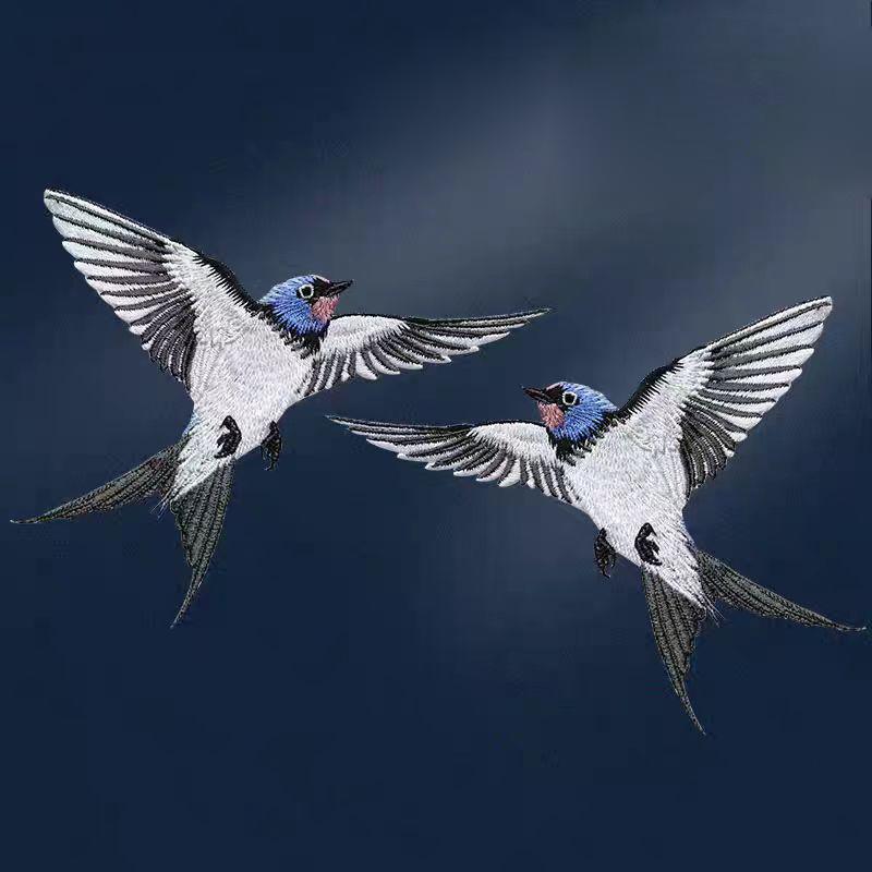 

1 пара нашивок с вышивкой голубых ласточек, многопозиционный симметричный дизайн, пришивные аппликации для ремонта отверстий на одежде