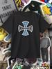 Unabhängiges weißes und blaues T-Shirt