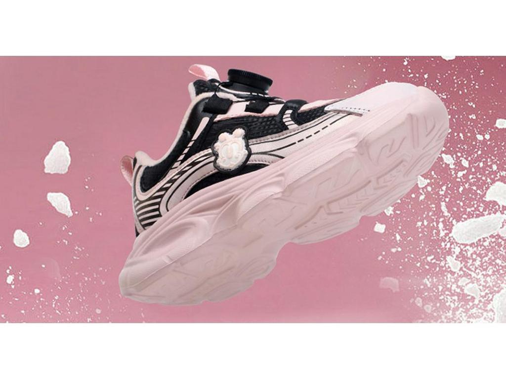 Babu Dou Girls' Winter Cotton Sports Shoes - Non-Slip, Plus Velvet, Warm Dad Sneakers for Little Girls