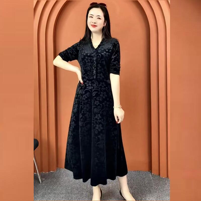Women's Plus Size Printed Velvet Dress Autumn Loose V-neck A-line Long Casual Dress