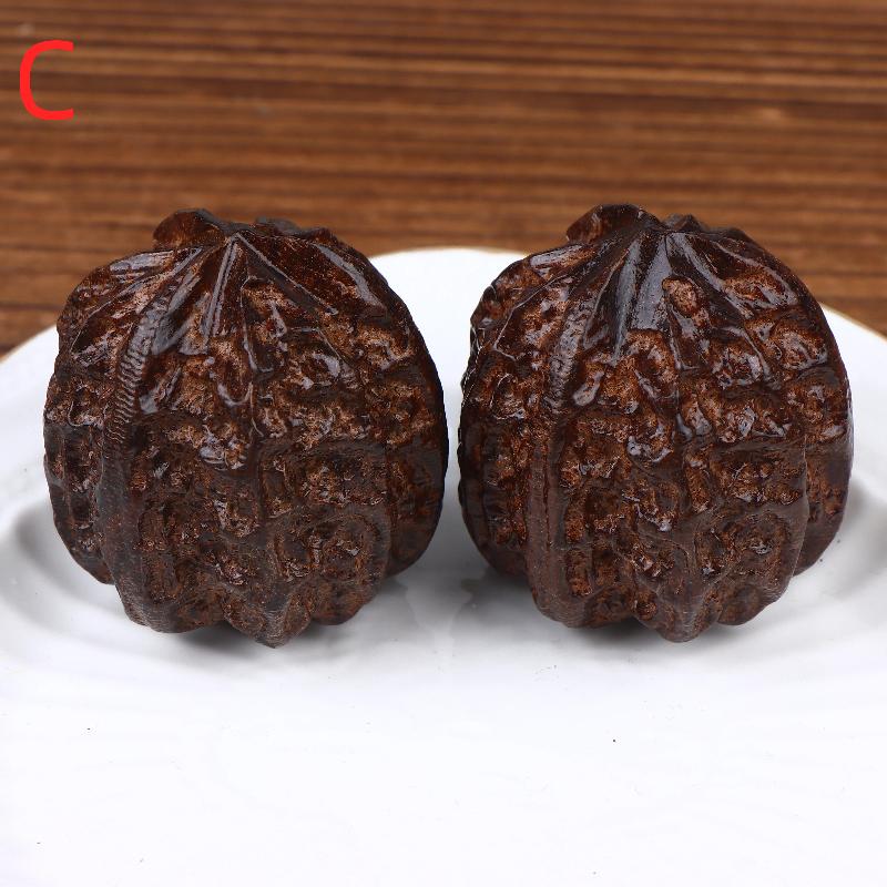 Wooden Spiky Hand Exercise Balls - Massage Stress Relief Baoding Balls for Hand Strength Training & Relaxation