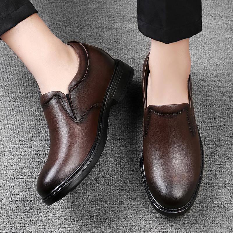 Skóra naturalna Ręcznie robione Męskie płaskie buty Nowe Wygodne Mokasyny Wysoka jakość Męskie Buty do garnituru Ślubne Modne Oddychające Buty do chodzenia