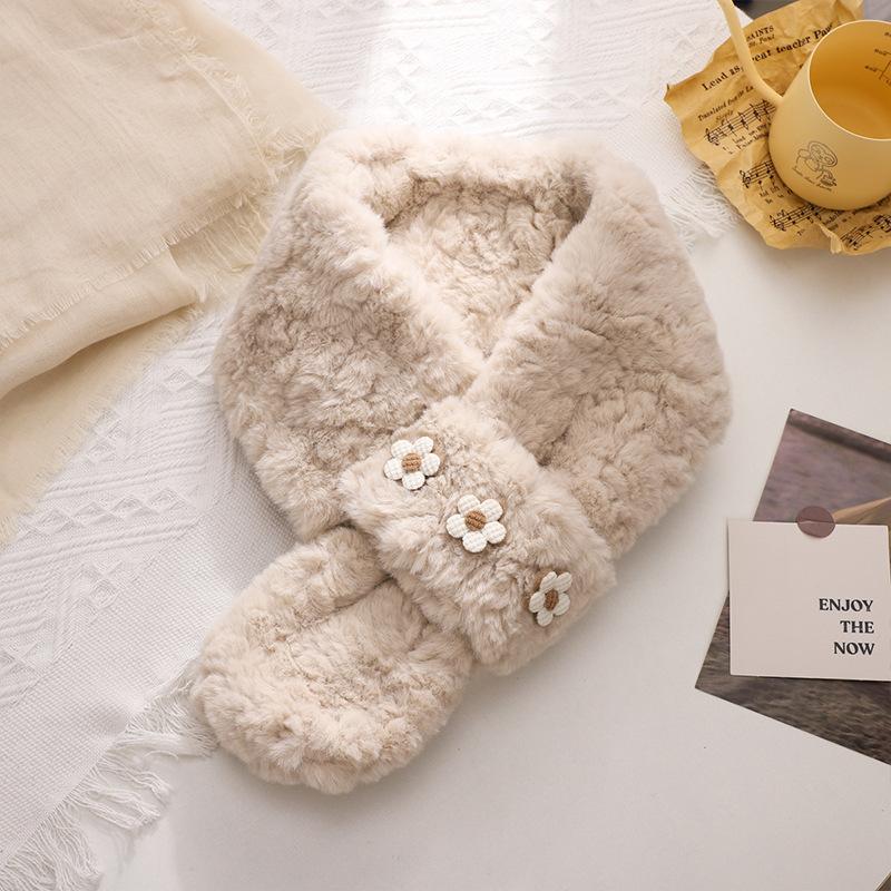 Stylish and simple plush warm scarf Jishu niche flower print cold-proof cross neck protection scarf