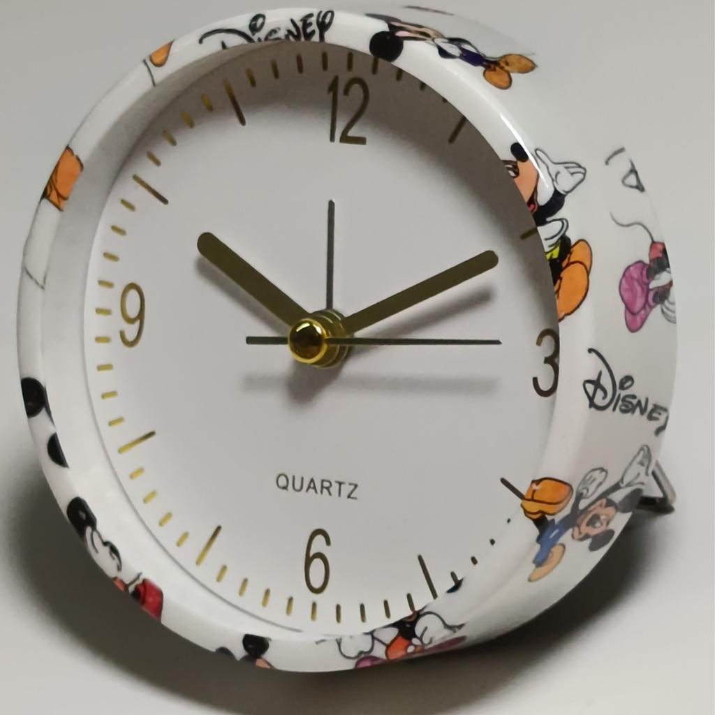 Quiet small alarm clock ABS material wood grain color good feel spray paint silent children's students bedside small alarm clock
