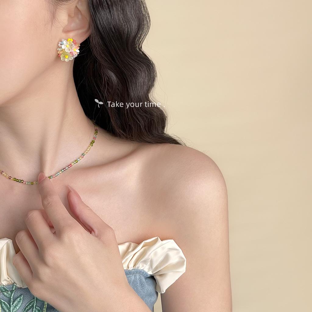 [Hydrangea] Romantic color beaded flowers sweet and cute dopamine color stud earrings new 2025 earrings