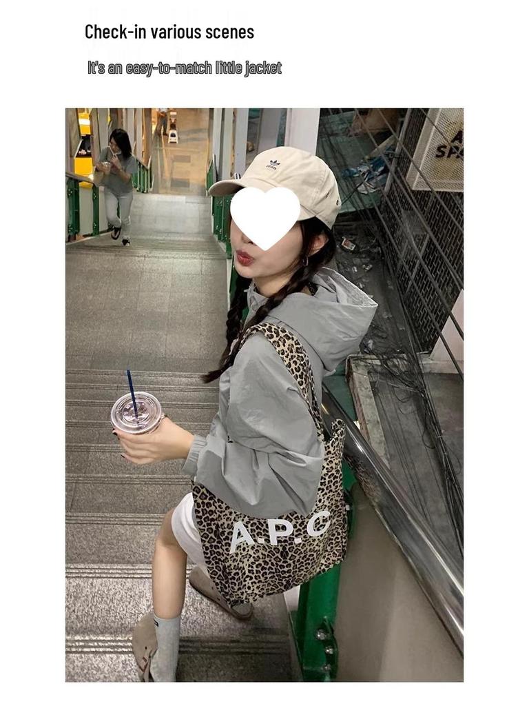 Women's Spring Hooded Windbreaker: Lightweight Anti-UV Sun Protection Jacket