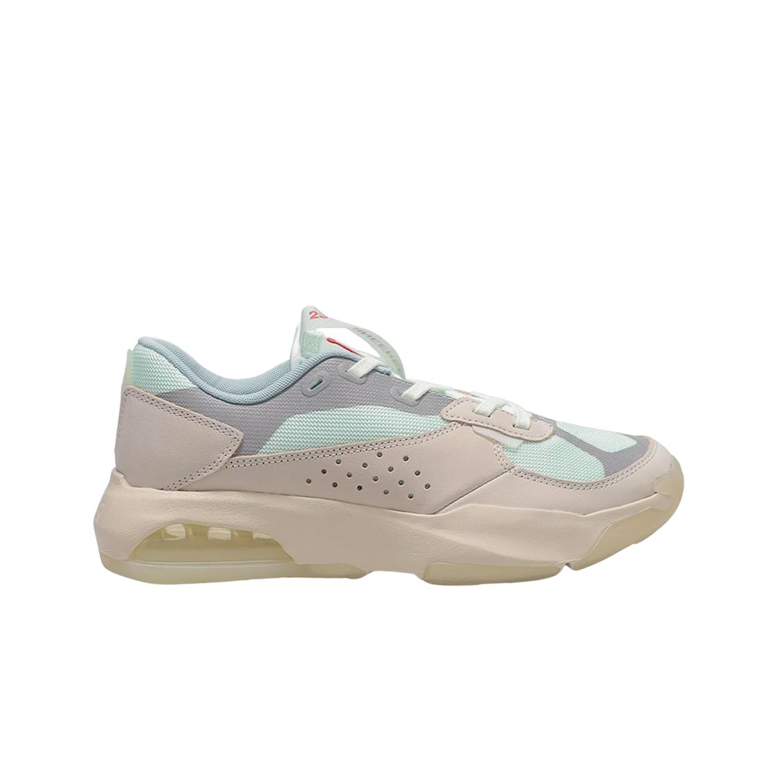 

Мужские кроссовки Jordan Air 200E Light Orewood Burn DC9836-163