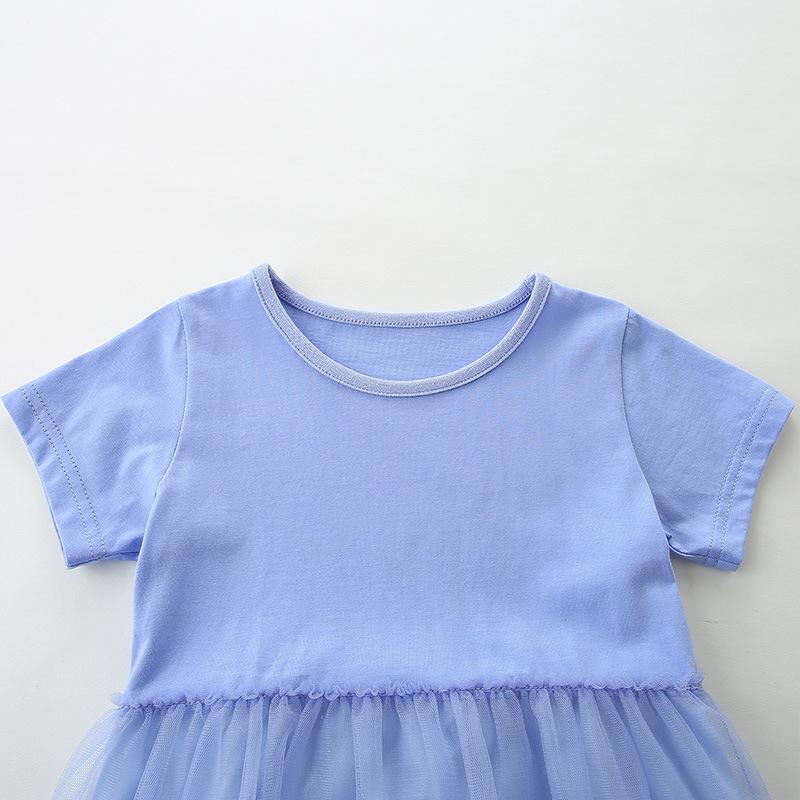 Dívčí šaty s krátkým rukávem z tylu a pletené bavlny s kulatým výstřihem pro menší děti