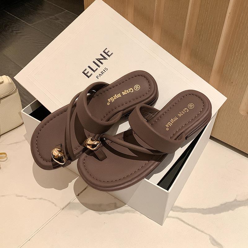 

Su Yinyin wears the same gold ring set of toes with sandals for women s minimalist and versatile one-pedal flat-bottomed slippers in summer 40 коричневый