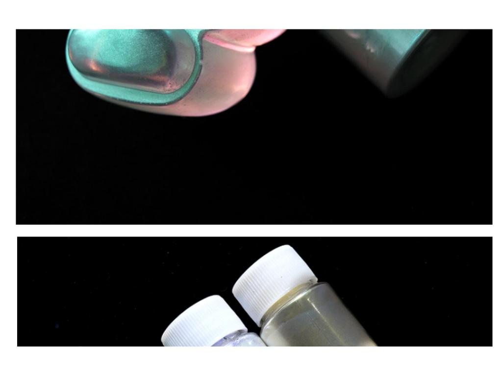 Iridescent Fairy Pink Nail Art Powder - Translucent Aurora with High Color Concentration for Quicksand Effects.