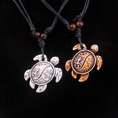 Resin Turtle Pendant Necklace , Tortoise Choker Chain , Unisex Fashion Jewelry for Daily Wear