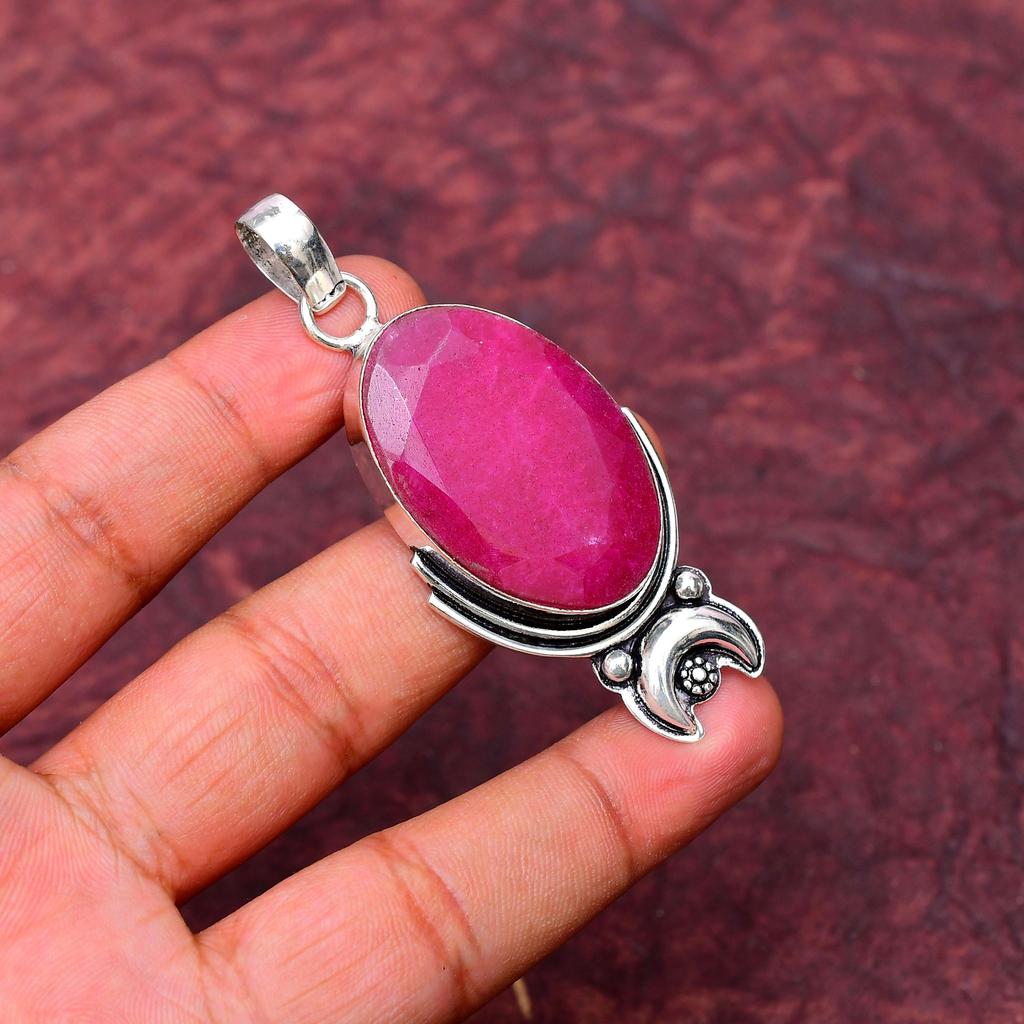 Ruby (Lab Created) Gemstone Pendant Gemstone : 925 Sterling Silver Handmade Jewelry Pendant