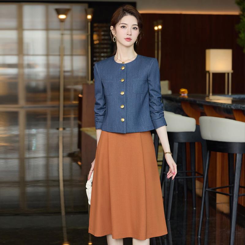 Women's 2025 Versatile Slim Fit Blazer & Skirt Set - Casual Solid Color Suit
