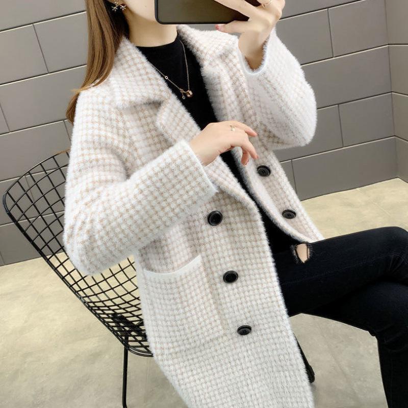 Korean Style Plaid Mid-Length Knit Jacket - Loose Fit, Long Sleeve, Autumn/Winter Women's Fashion.