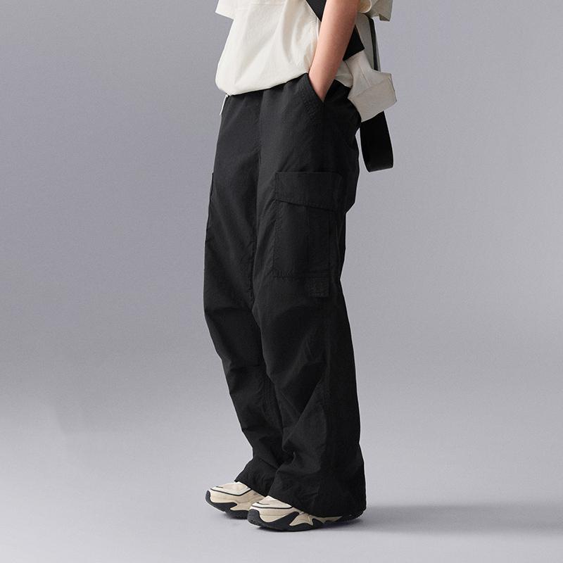 Li Ning CF Su Series Playful Sunscreen Solid Color Elastic Waist Straight Leg Knitted Sports Pants Women bottoms Black AYKU624-1