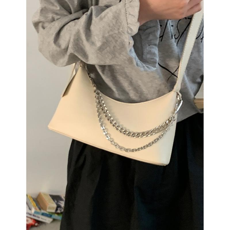 

Niche texture underarm bag women s bag 2025 new simple commuter shoulder bag versatile messenger bag бежевый