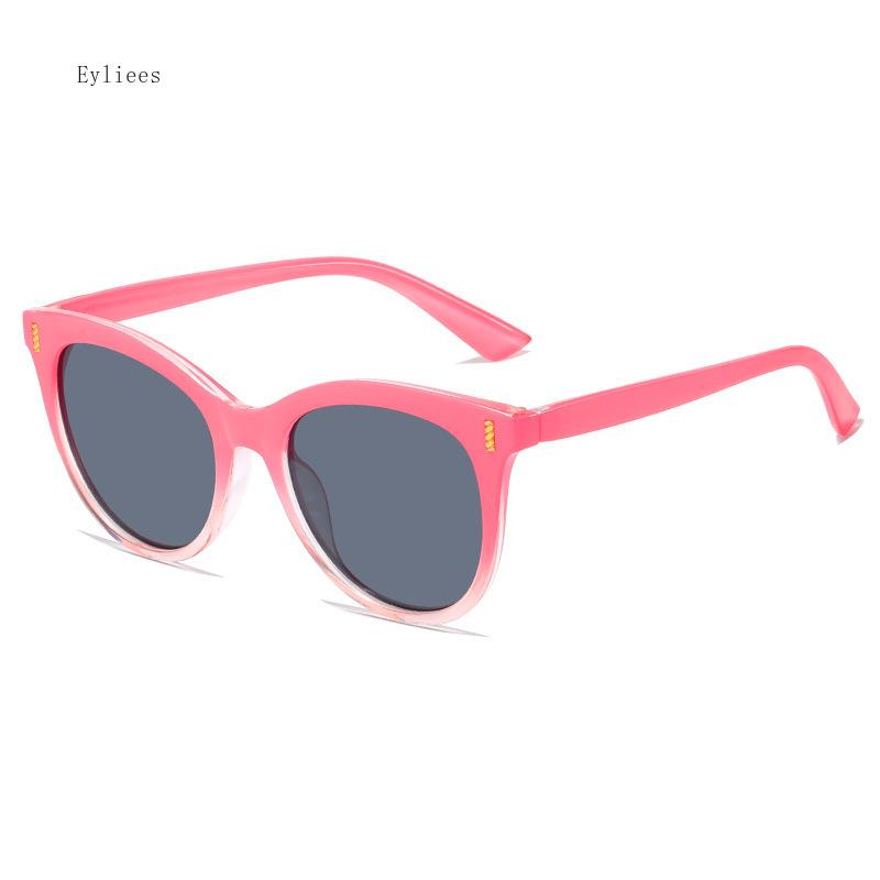 Fashion Oversized Cat Eye Female Sunglasses Retro Leopard Shades UV 400 Protection Male Trending Oval Sun Spectacles Gafas De Sol Mujer