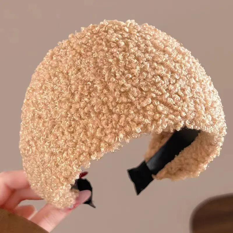 High-End Rotes Lammwoll-Damen-Stirnband mit breiter Krempe für Herbst/Winter – Elegantes Skull-Top-Haargummi, perfekt für Weihnachten & Neujahr