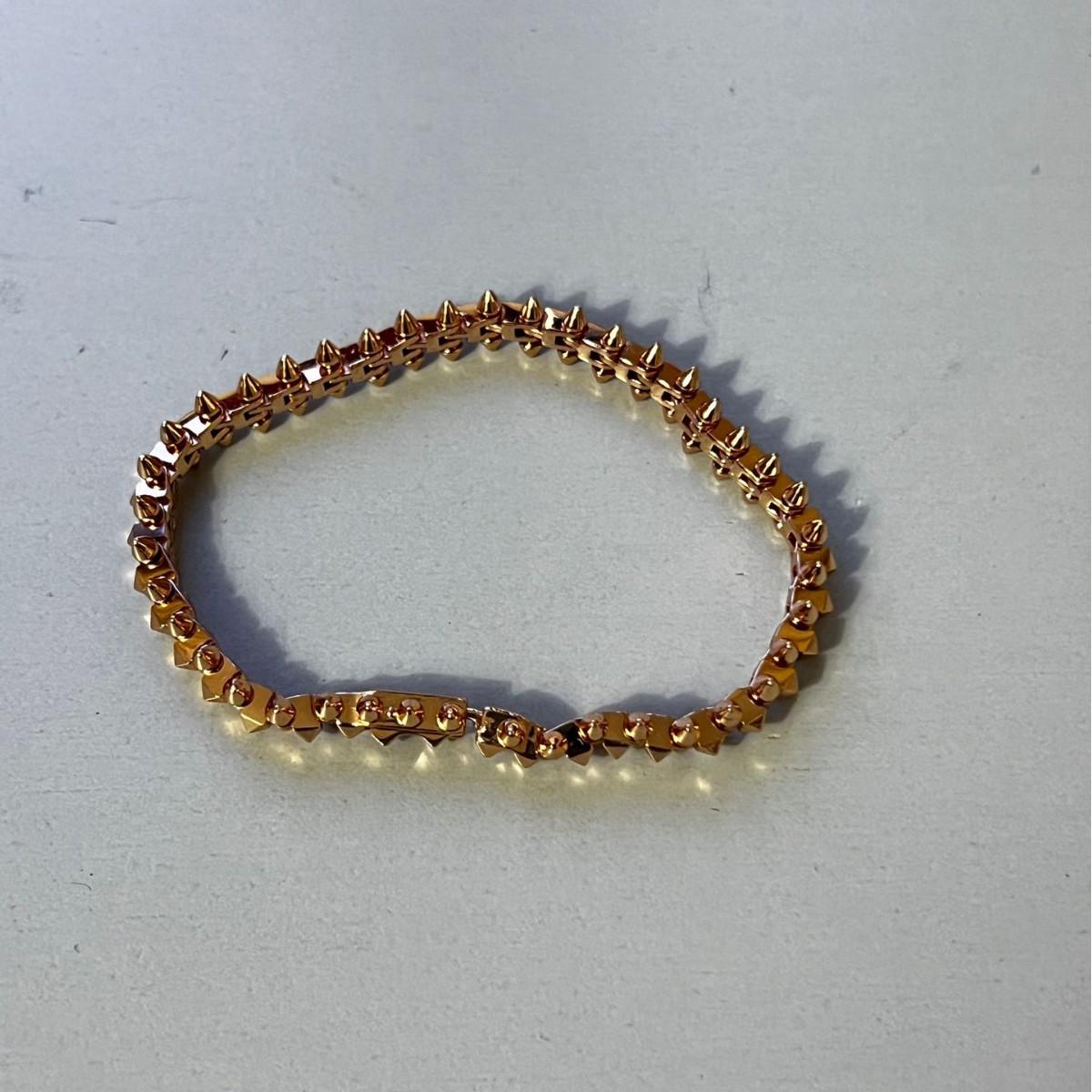 Трансграничный V Золотой Пулевой Заклепка Легкая Роскошь Модный Браслет Size 19