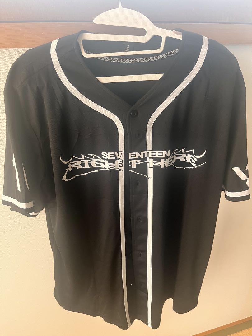 

[USED] SEVENTEEN DK uniform