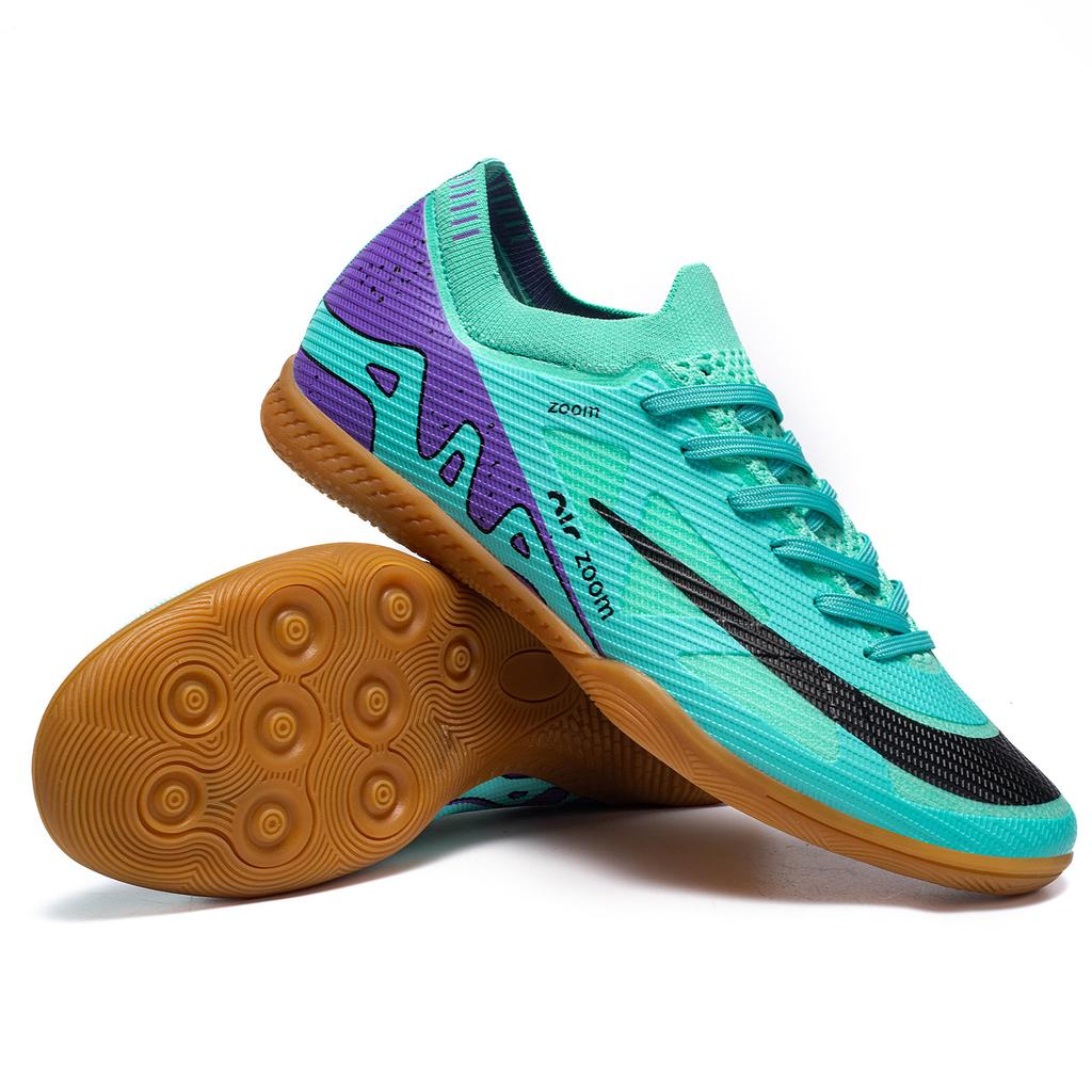 A pair of shoes, new men's and women's football shoes, male students flat-bottomed indoor flat-bottomed competition training shoes