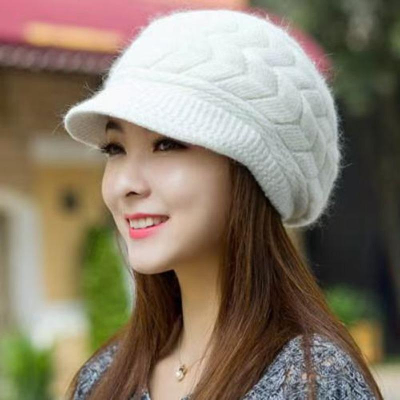 Autumn and Winter Hat Women's Ear Protection Wool Hat Duck Tongue Beret Fleece Thickened Warm Knitted Hat