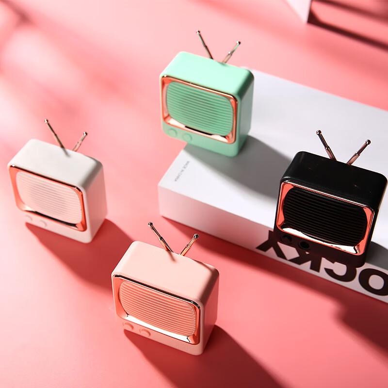 Vintage TV Style Mini Bluetooth Speaker