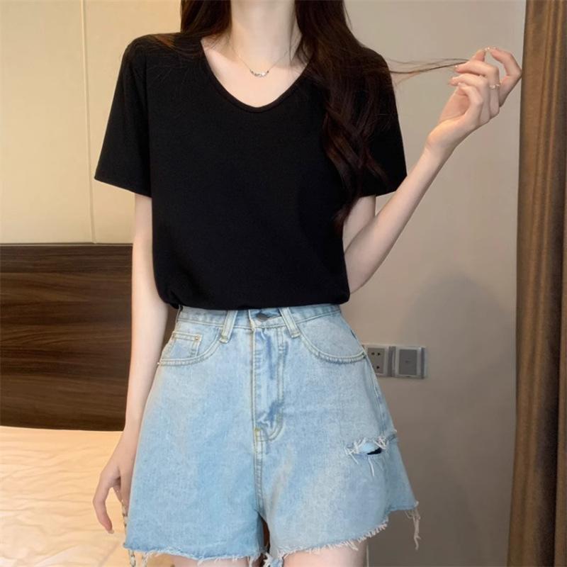 Simple and fashionable bottoming shirt U-neck front shoulder T-shirt women's short-sleeved white top spring and summer loose and casual