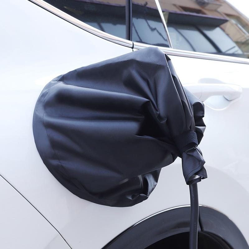 Magnetic EV Charger Port Cover Weatherproof UV Snow Resistant Heat Insulation Protector for Electric Vehicle Charging Port
