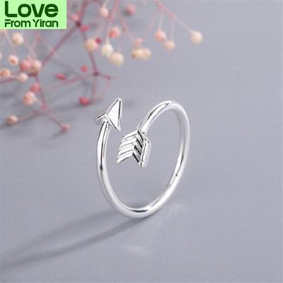 Νέο απλό Creative Fashion Arrow Ασημένιο κόσμημα που δεν είναι αλλεργικό Δημοφιλής προσωπικότητα Οι γυναίκες λατρεύουν τα ανοιγόμενα δαχτυλίδια R110