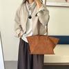 New tote bag retro suede versatile shoulder bag large capacity women's simple soft leather commuter bag