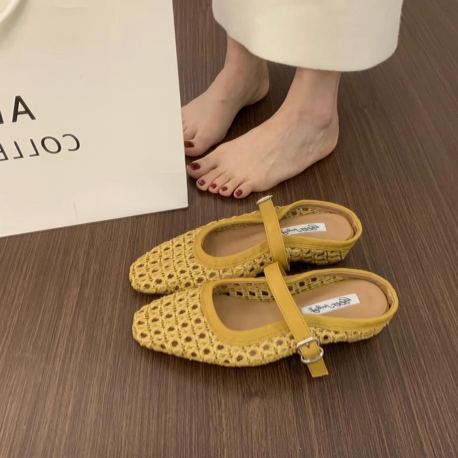Niche Design Sense Breathable Hollow Bag Head Half Slippers Women's Summer Wear Versatile Not Tired Feet Low Heel Muller Shoes Sandals