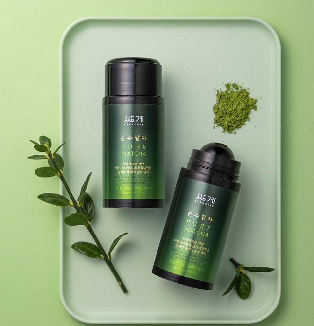Premium Pure Matcha Powder for Smooth & Rich Green Tea