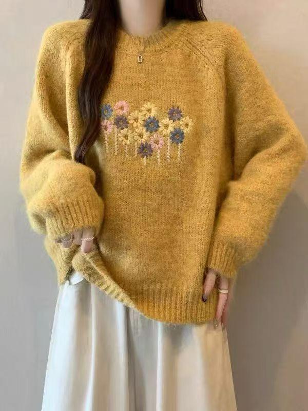 Korean Style Sweet Embroidered Sweater - Comfortable, Casual, and Versatile for Autumn/Winter