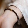 Perline Buddiste di Legno di Agarwood Naturale del Brunei Materiale Vecchio Perline Piccole a Chicco di Riso per Uomo e Donna 4mm + Bracciale Wenwan Originale a Cerchio Singolo per Coppia