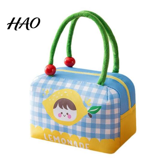 Kawaii Cherry Pattern Lunch Bag Insulated with Reinforced Handle, Cartoon Print, Portable for School Girls Large Capacity Food Storage Organizer