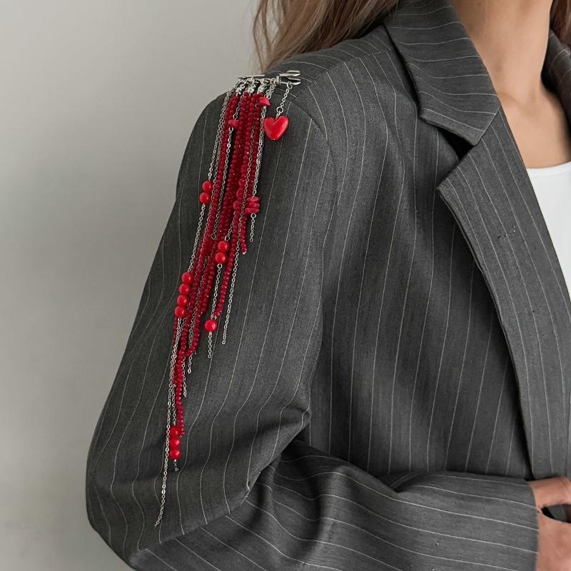 Punk Red Crystal Bead Brooch Long Tassel Chain Heart Pendant Trendy Jewelry for Backpack Scarf Lapel Decoration