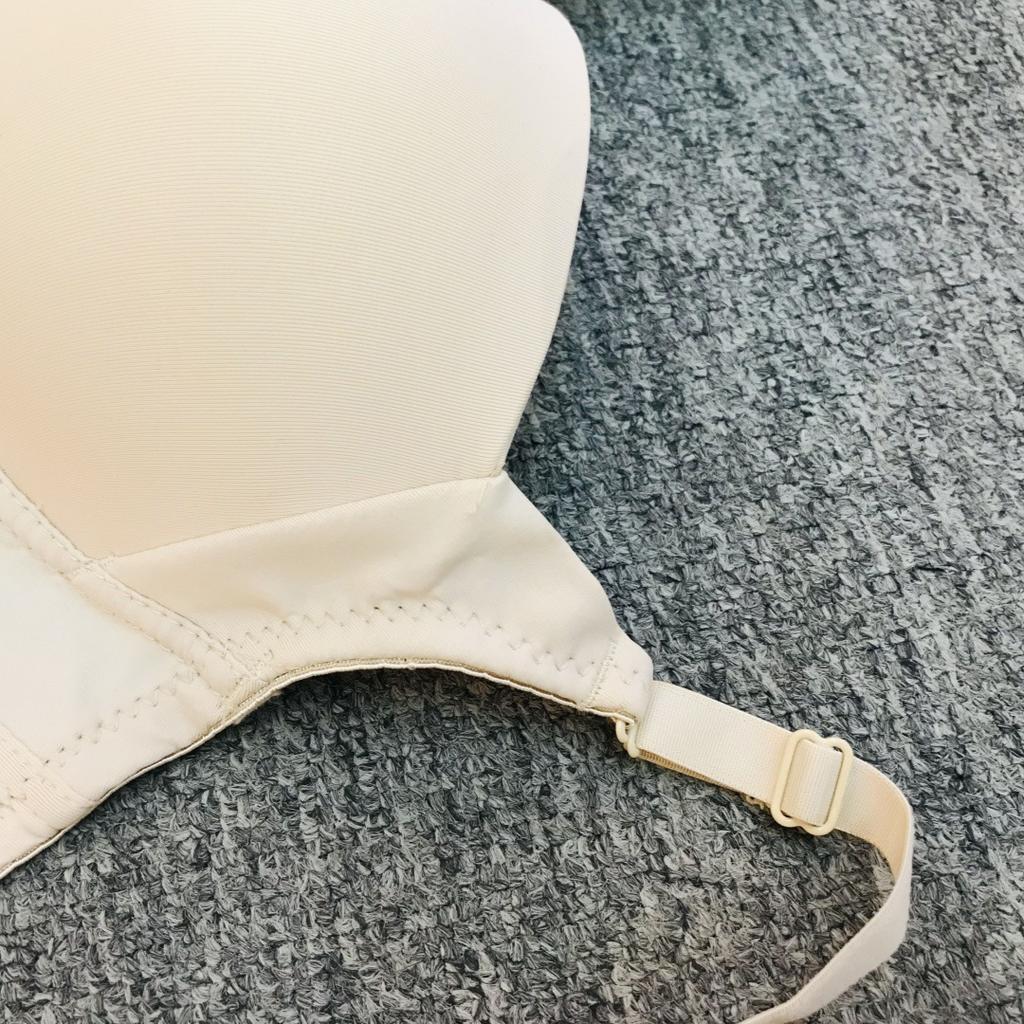 Underwear Women's Large Size Bra Cover Gathers Large Breasts and Shows Small Anti-sagging Smooth Surface Thin Cup Adjustment Bra