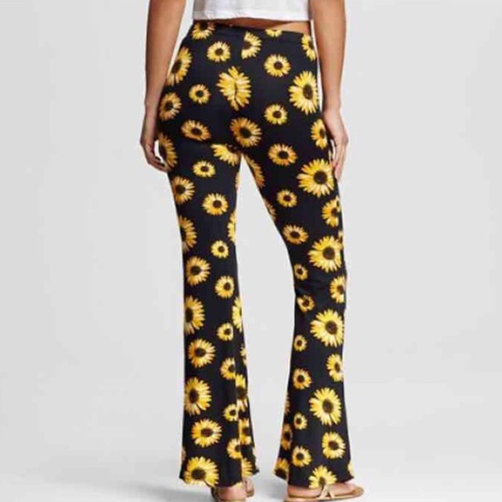 Women Sunflower Print Loose Hot Pants 