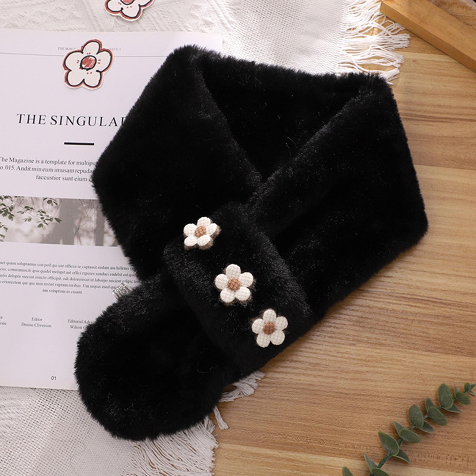 

Женский шарф Милый маленький цветок Утепленный Теплый С перекрещиванием на шее One Size чёрный