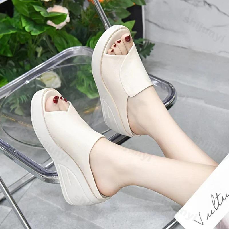 

Fashion 2025 New Women Sandals Women Slippers Black Wedge Platform Open Toe Women Orthopedics Thick Bottom Beach High Heels Slides 35