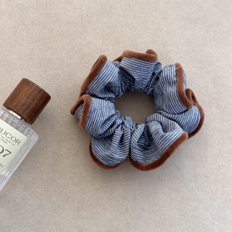 

Small-scale Retro Brown and Coffee Striped Large Braided Hairband Hair Accessory Headband Hair Tie синій